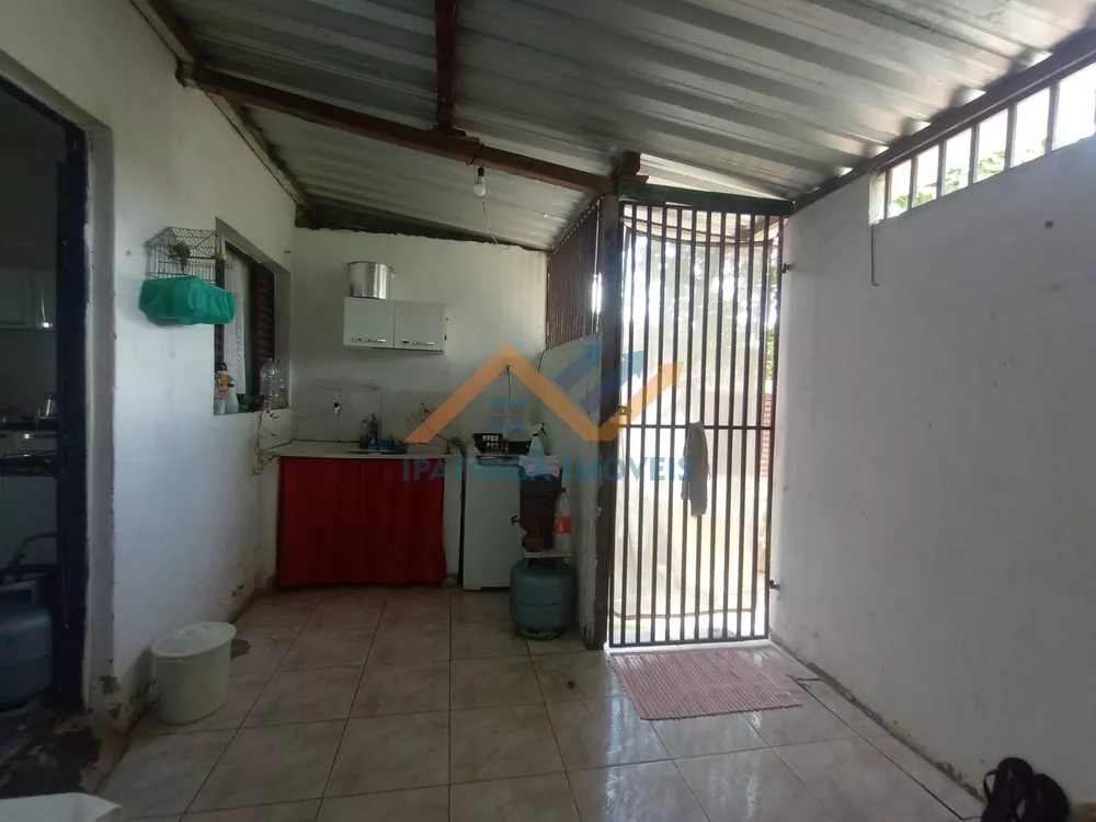 Casa à venda com 3 quartos, 75m² - Foto 8