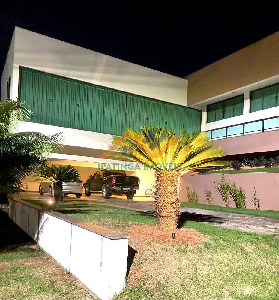 Casa à venda com 4 quartos, 480m² - Foto 1