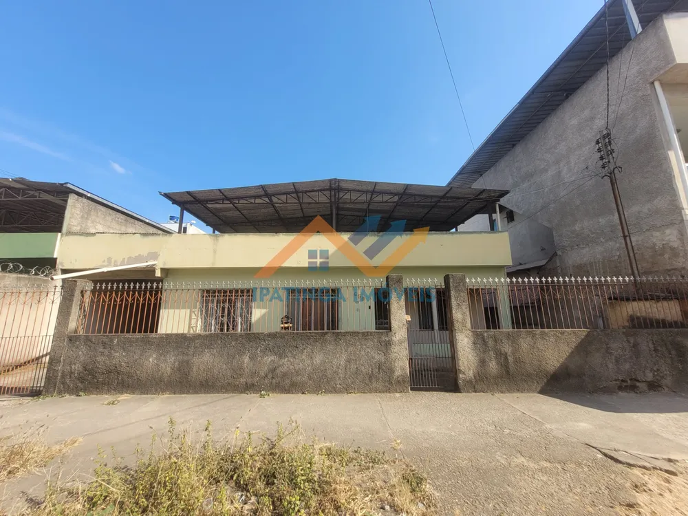 Casa, 3 quartos, 220 m² - Foto 1
