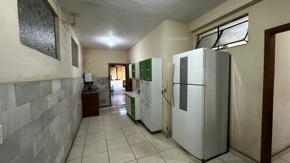 Casa, 4 quartos, 250 m² - Foto 3