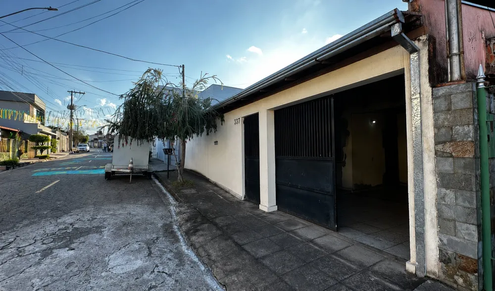 Casa, 4 quartos, 250 m² - Foto 1