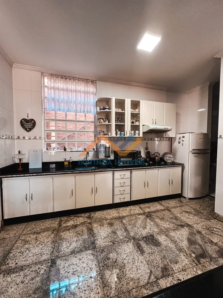 Casa, 3 quartos, 200 m² - Foto 8
