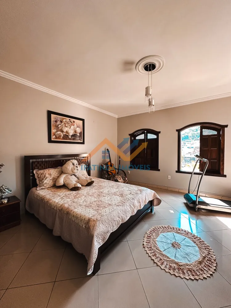 Casa, 3 quartos, 200 m² - Foto 12