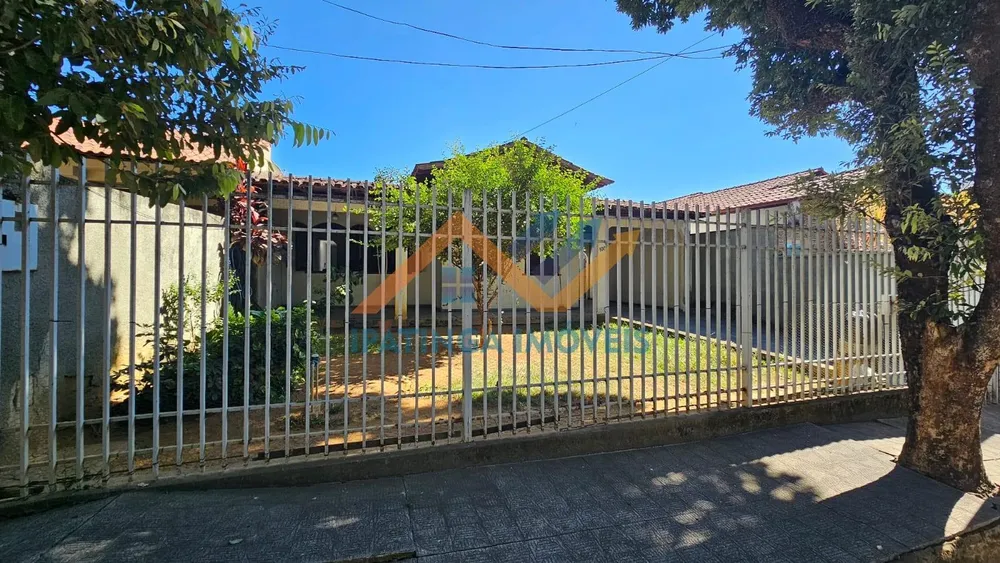 Casa, 3 quartos, 219 m² - Foto 3