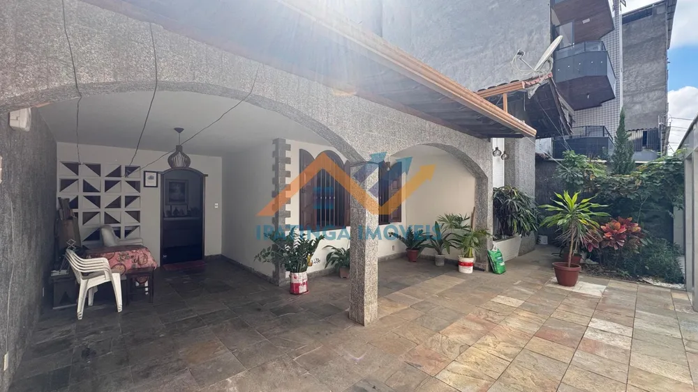 Casa, 4 quartos, 243 m² - Foto 2