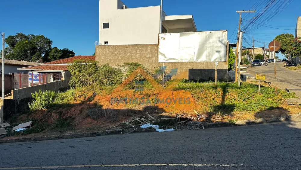 Terreno, 180 m² - Foto 1