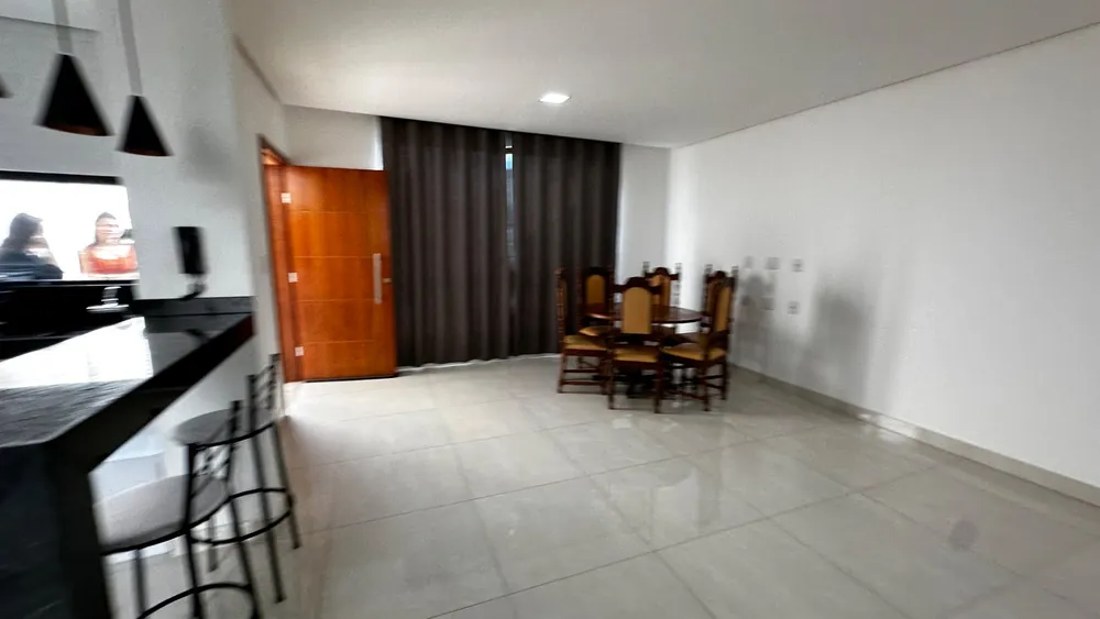 Casa, 3 quartos, 93 m² - Foto 2