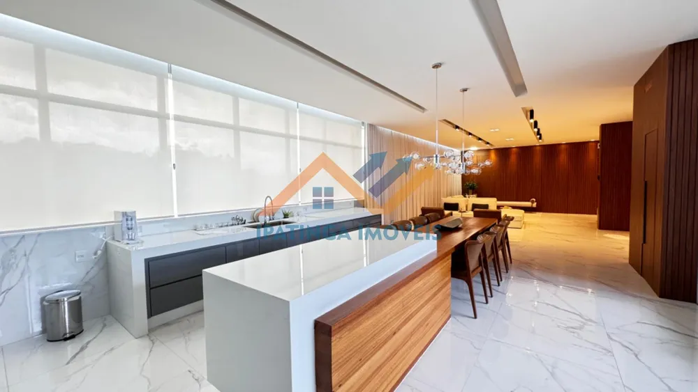 Cobertura, 3 quartos, 310 m² - Foto 2