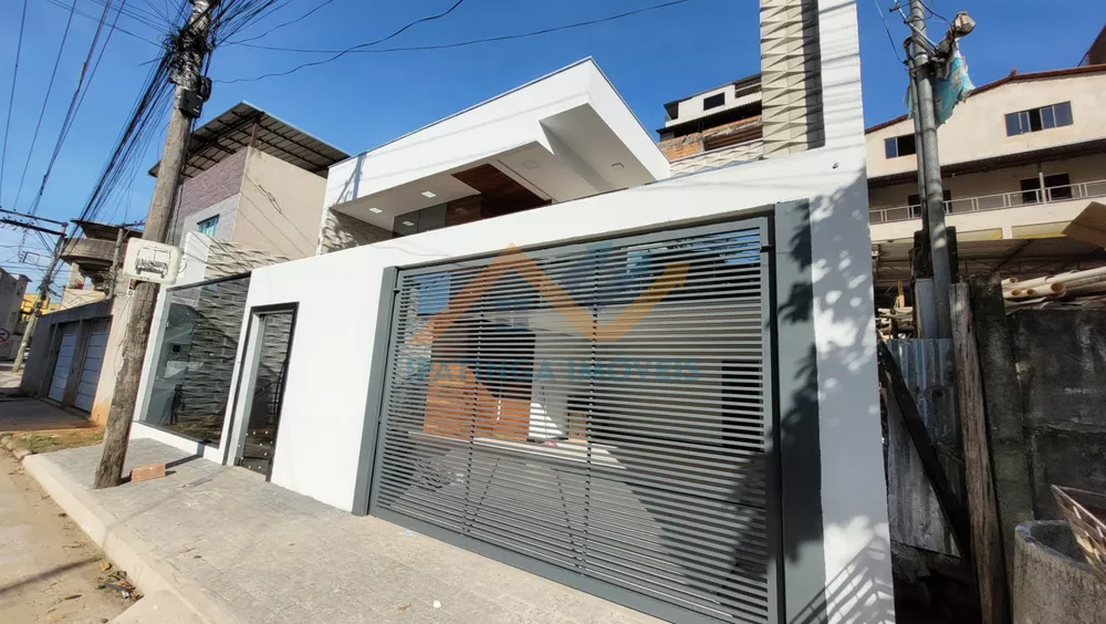 Casa à venda com 3 quartos, 220m² - Foto 3