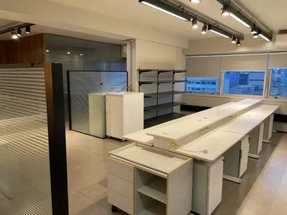 Sala-Conjunto, 218 m² - Foto 1