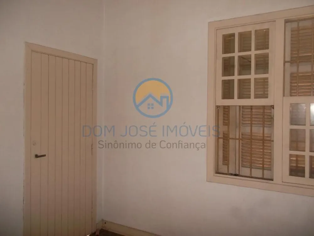 Casa, 4 quartos, 300 m² - Foto 13