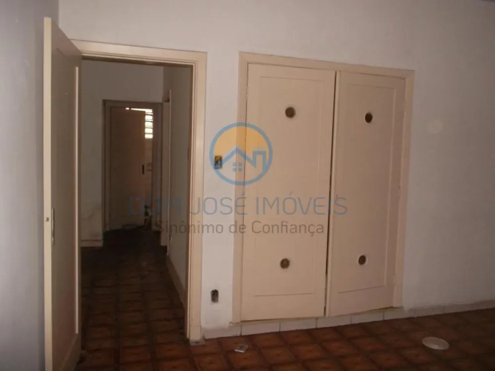 Casa, 4 quartos, 300 m² - Foto 2