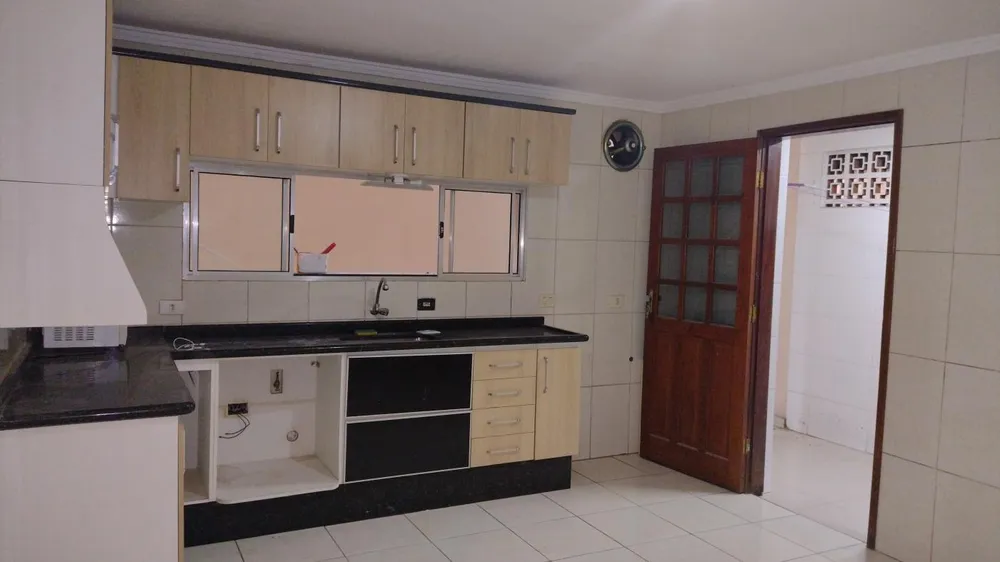 Sobrado, 6 quartos, 230 m² - Foto 3