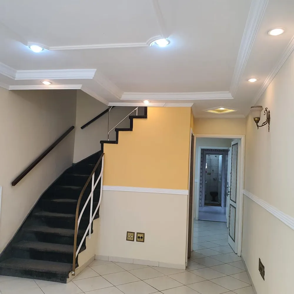 Sobrado, 6 quartos, 306 m² - Foto 1