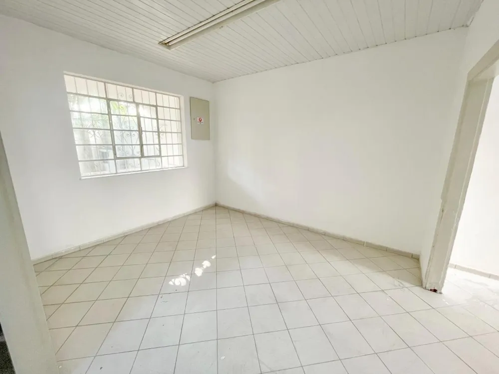Casa, 1 quarto, 1127 m² - Foto 9