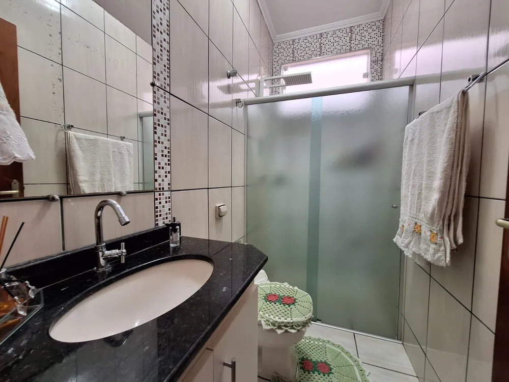 Casa, 3 quartos, 136 m² - Foto 2