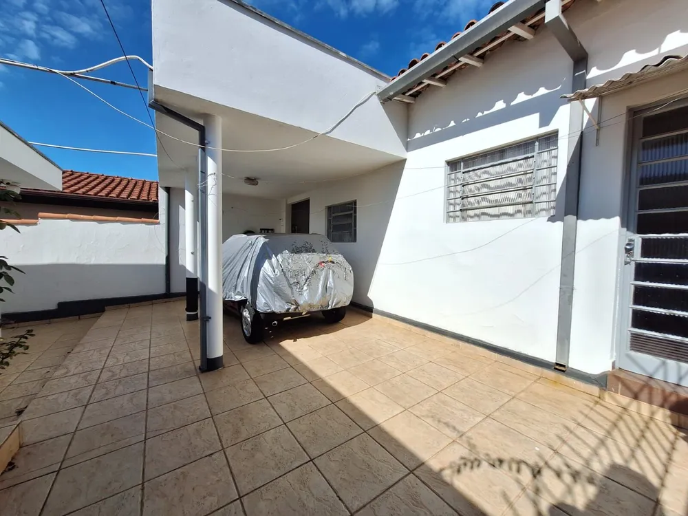 Casa, 5 quartos, 198 m² - Foto 2