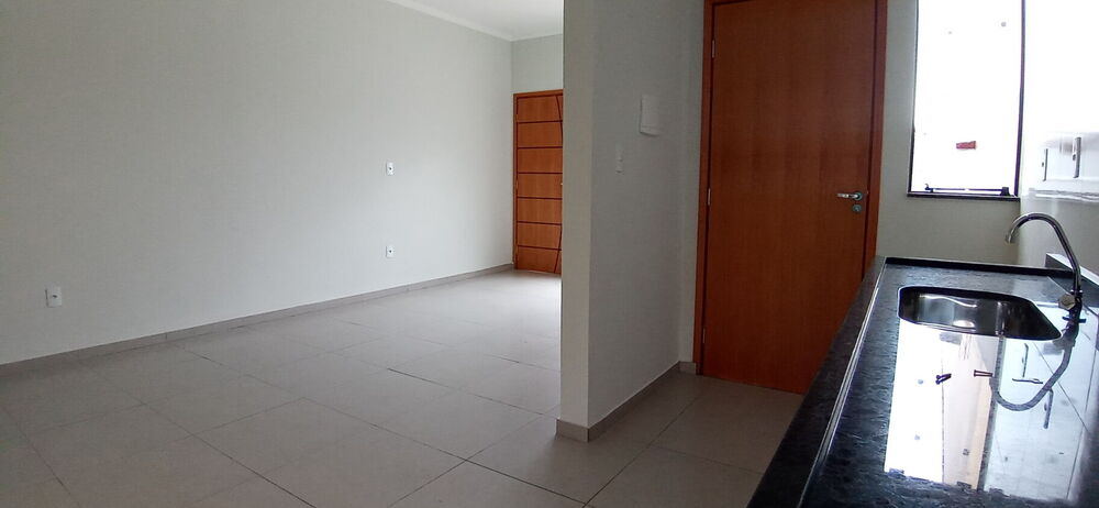 Casa, 2 quartos, 60 m² - Foto 1