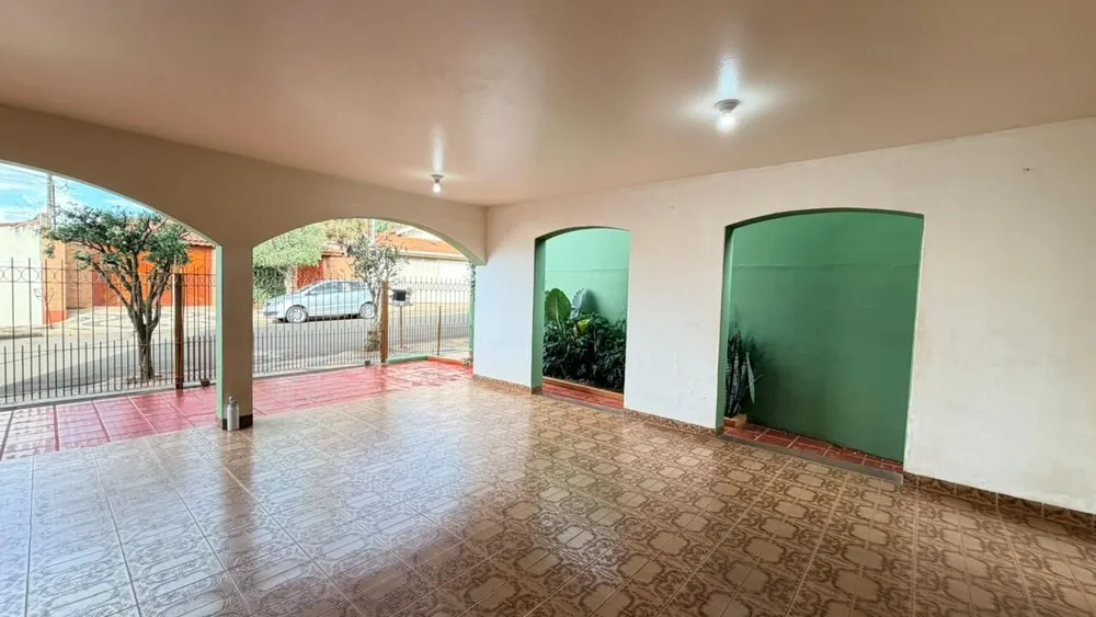Casa, 5 quartos, 307 m² - Foto 2
