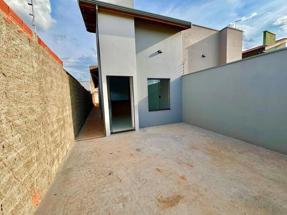 Casa, 2 quartos, 60 m² - Foto 1