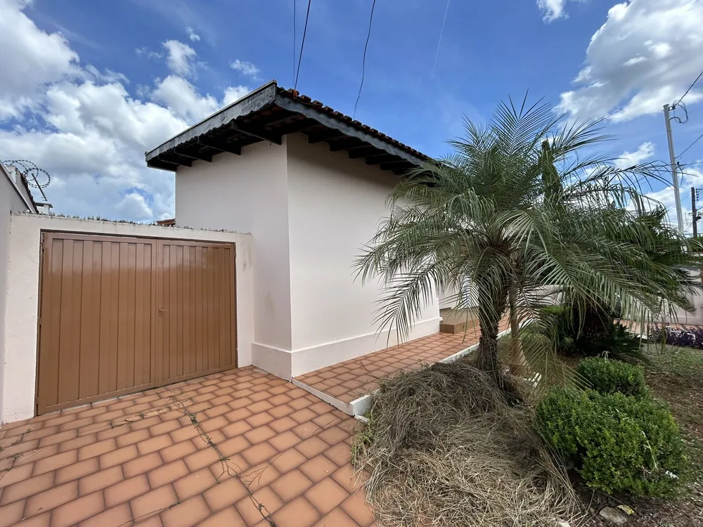Casa, 3 quartos, 299 m² - Foto 2