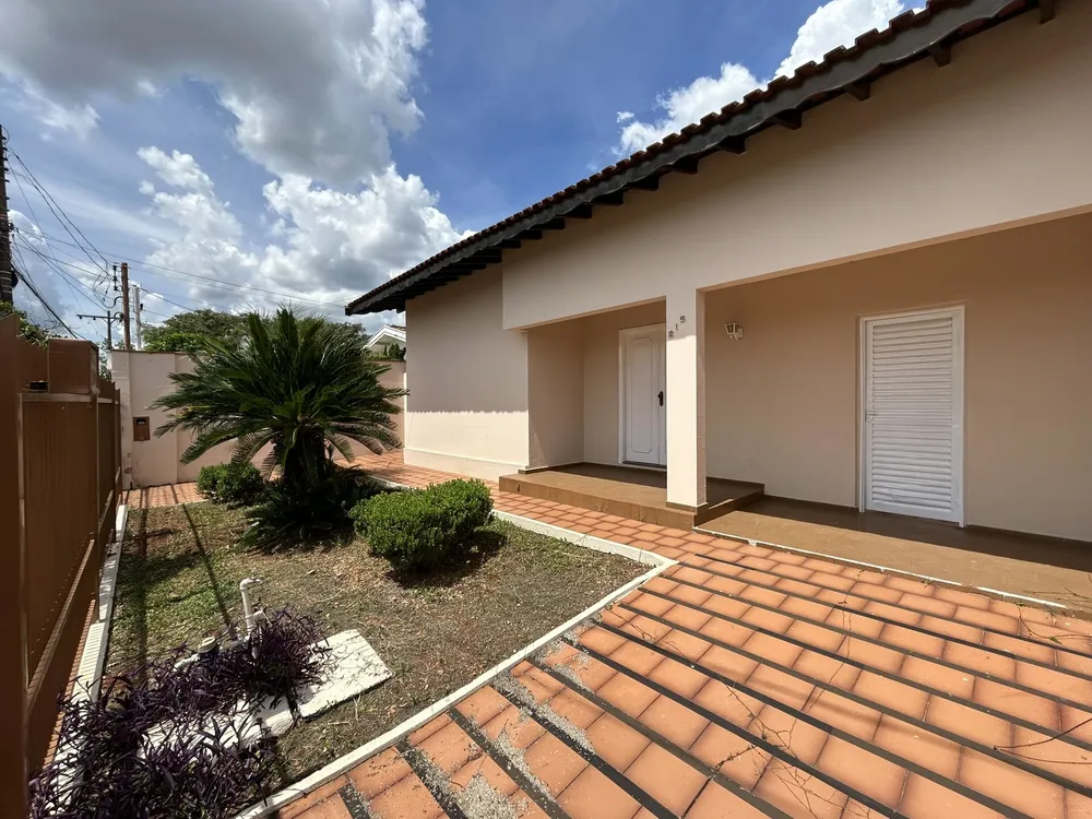 Casa, 3 quartos, 299 m² - Foto 1