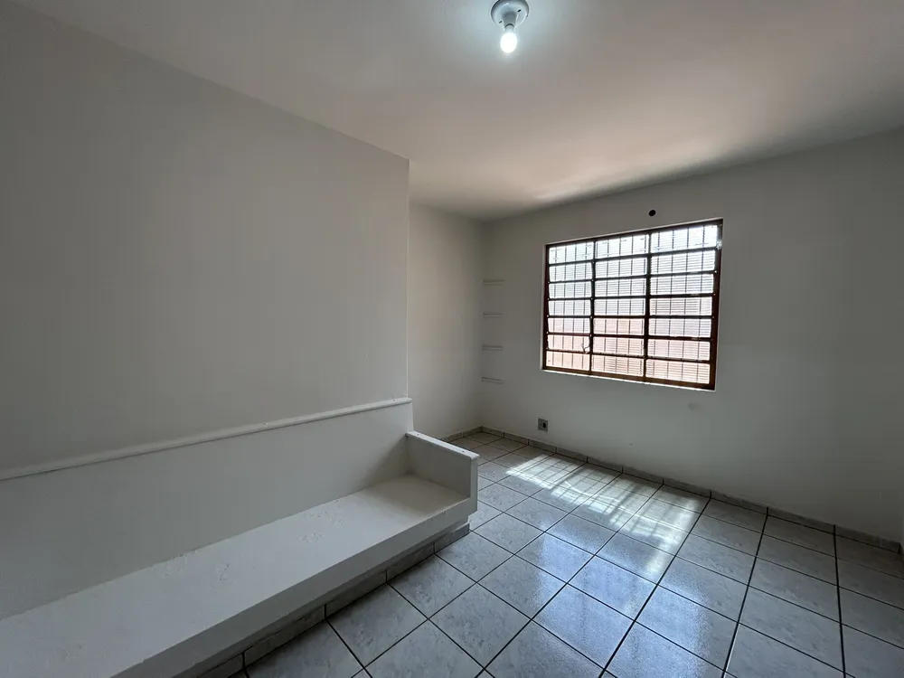 Casa, 3 quartos, 299 m² - Foto 10