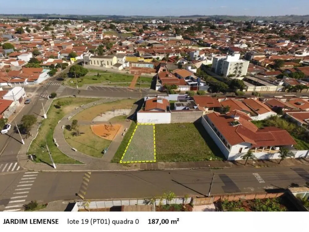 Terreno, 187 m² - Foto 1