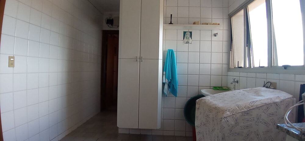 Apartamento, 3 quartos, 170 m² - Foto 1
