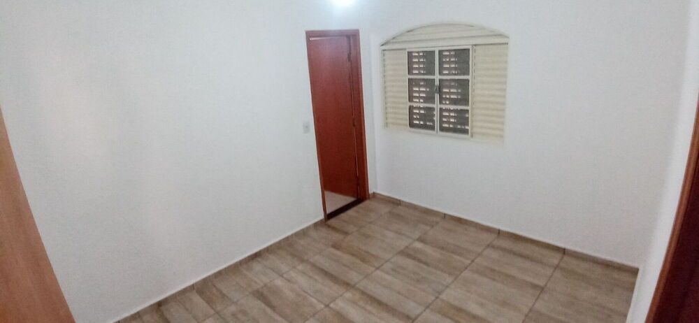 Casa, 4 quartos, 161 m² - Foto 3