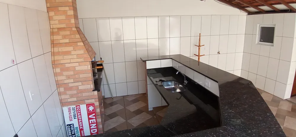 Casa, 4 quartos, 161 m² - Foto 2