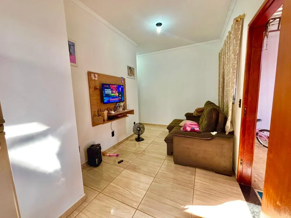 Casa, 2 quartos, 42 m² - Foto 4