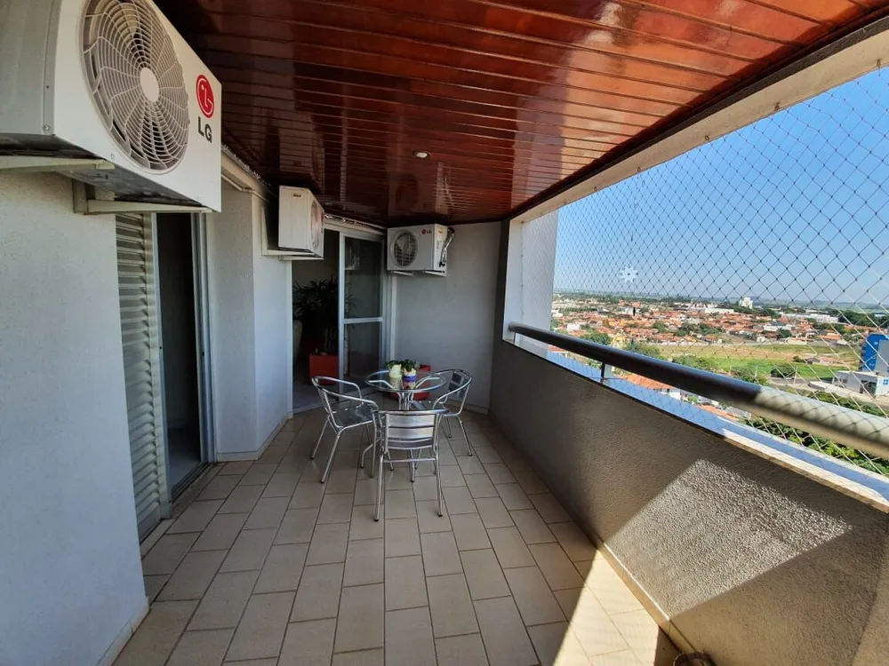 Apartamento, 3 quartos, 170 m² - Foto 4