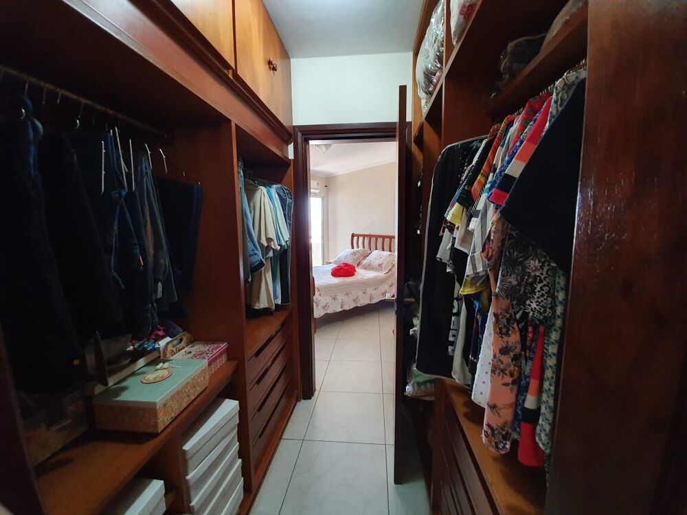 Apartamento à venda com 3 quartos, 170m² - Foto 3