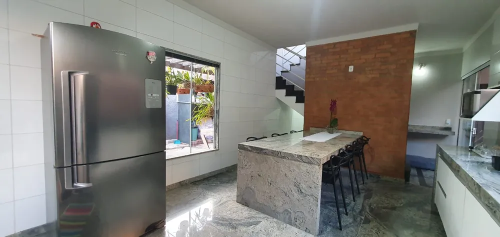 Sobrado, 4 quartos, 318 m² - Foto 3