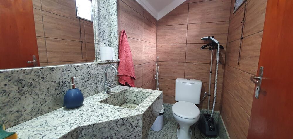 Sobrado à venda com 4 quartos, 318m² - Foto 4