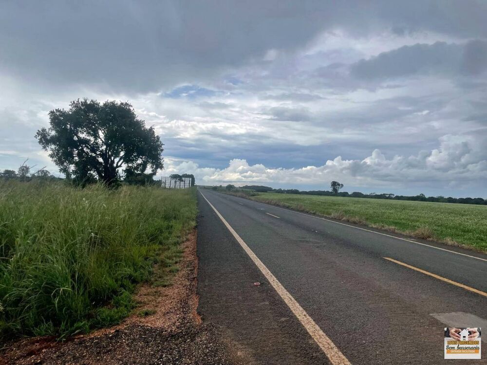 Chácara à venda, 1500m² - Foto 8