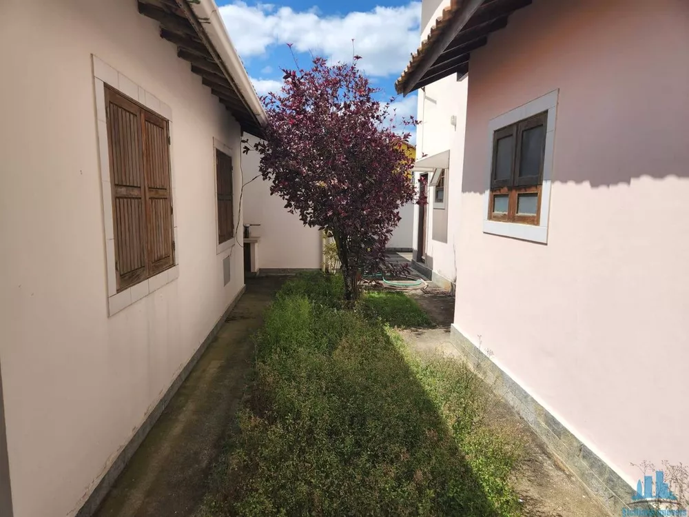 Casa, 3 quartos, 274 m² - Foto 19