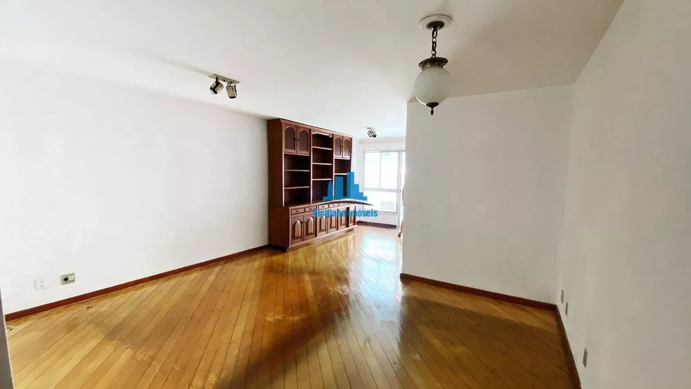 Apartamento à venda com 3 quartos, 120m² - Foto 3