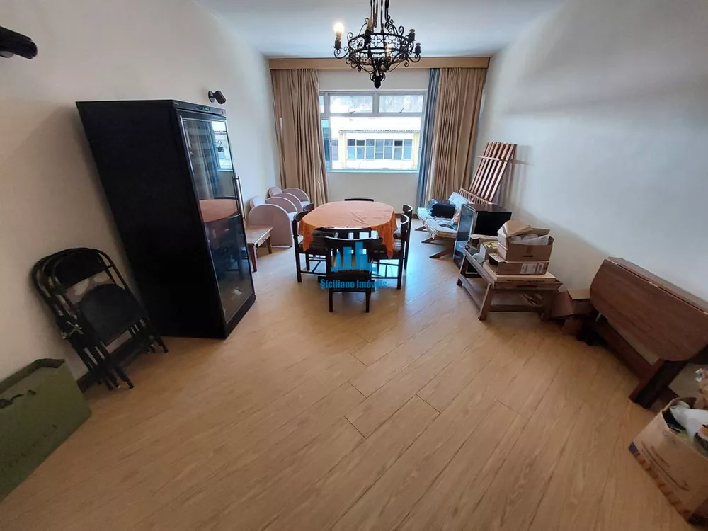 Apartamento à venda com 3 quartos, 145m² - Foto 1