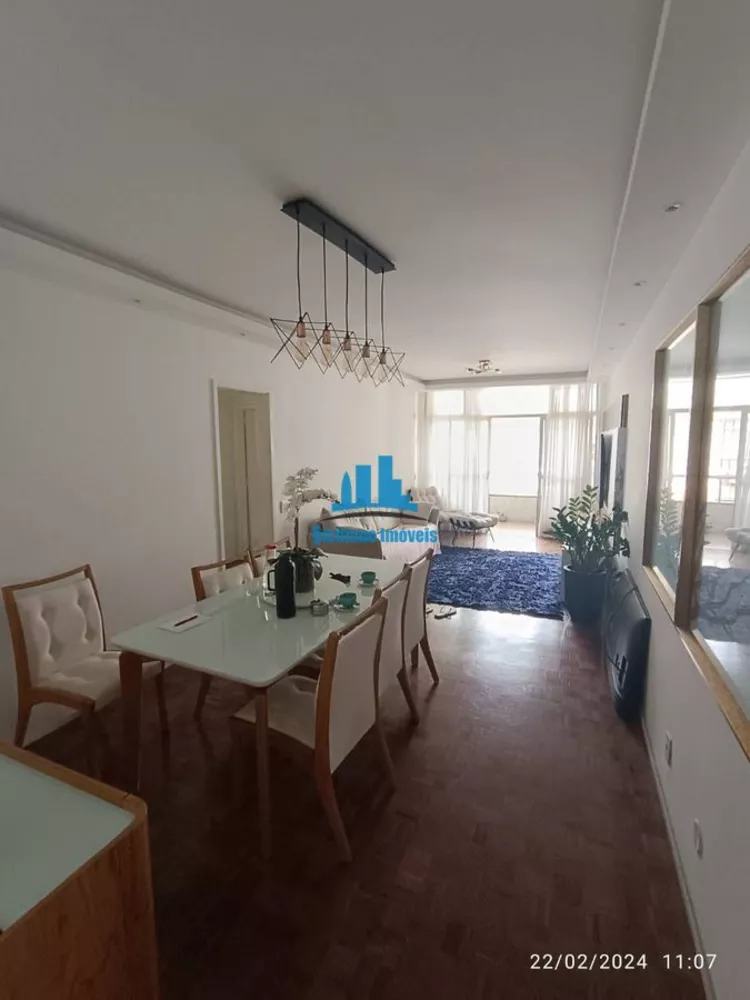 Apartamento à venda com 3 quartos, 130m² - Foto 2