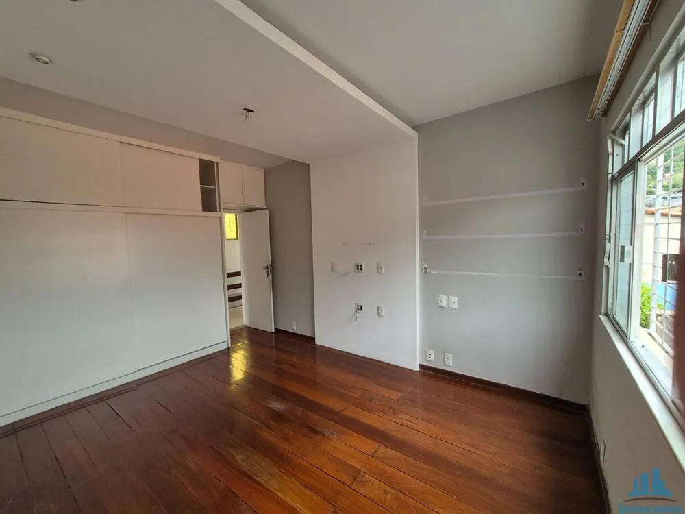 Casa, 4 quartos, 700 m² - Foto 32