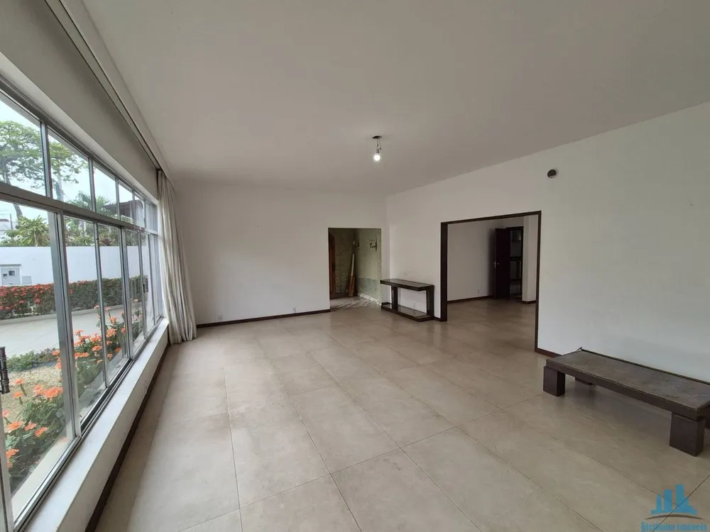 Casa, 4 quartos, 700 m² - Foto 1