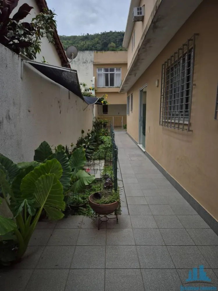 Casa, 4 quartos, 700 m² - Foto 47