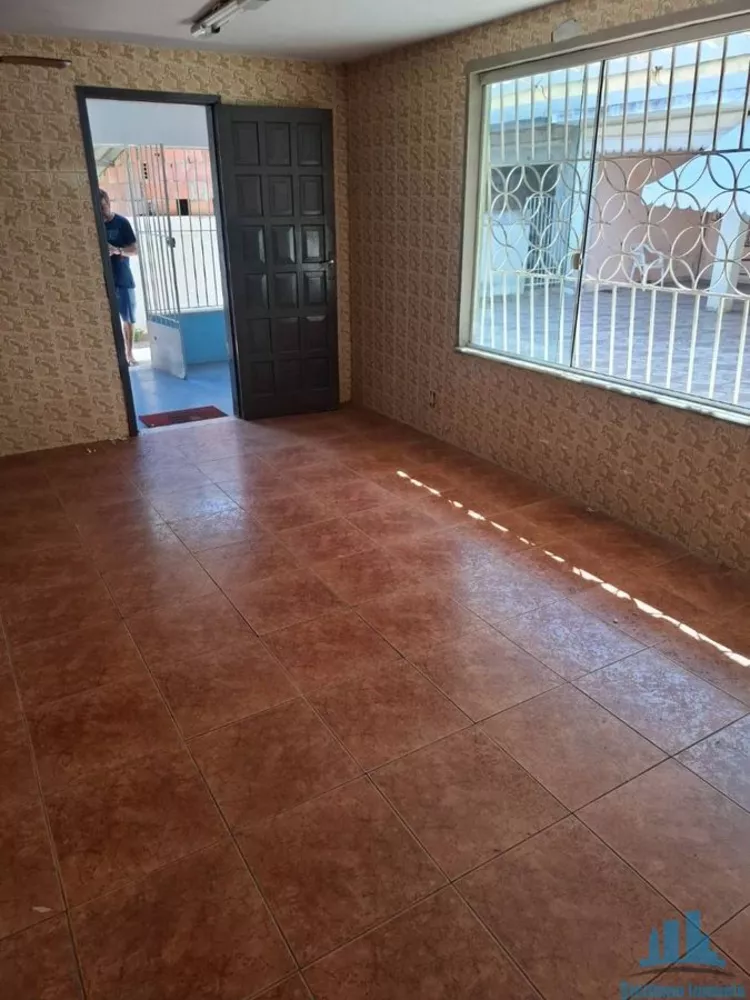 Casa, 3 quartos, 180 m² - Foto 2