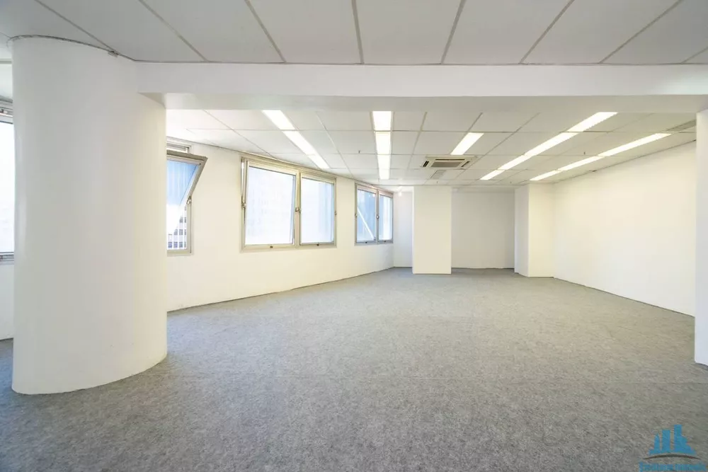 Sala-Conjunto, 360 m² - Foto 1