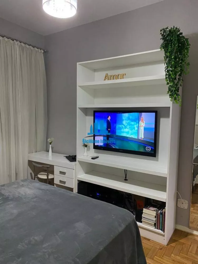 Apartamento à venda com 2 quartos, 70m² - Foto 1