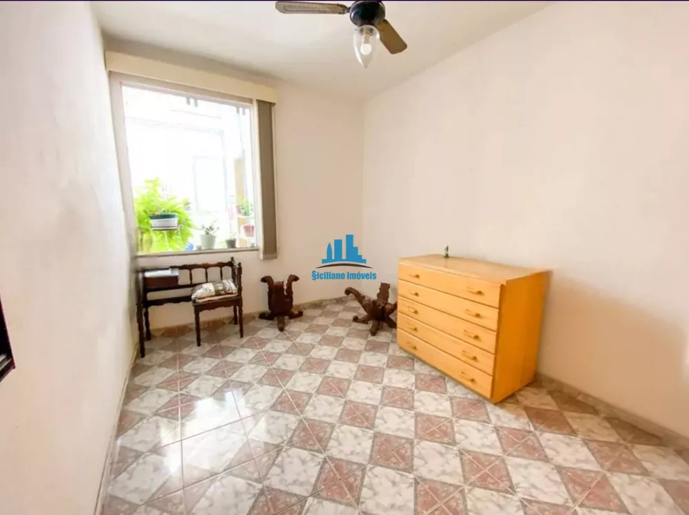 Apartamento à venda com 2 quartos, 75m² - Foto 7