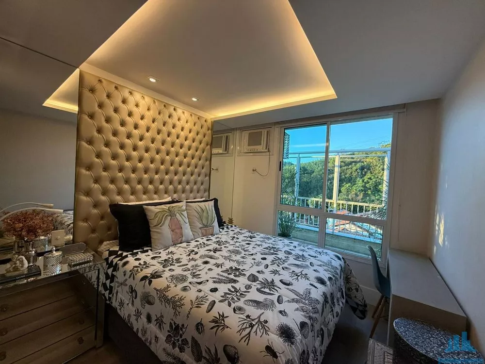 Cobertura, 3 quartos, 210 m² - Foto 4