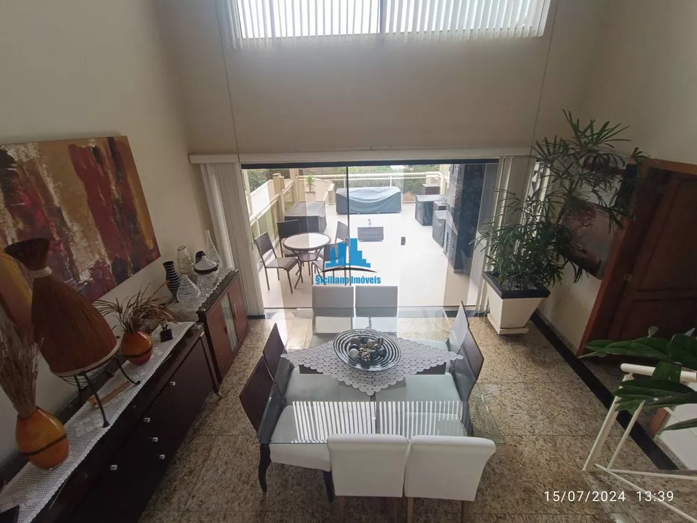 Casa à venda com 4 quartos, 550m² - Foto 4